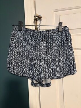 Athleta Navy and White Chevron Athletic Shorts